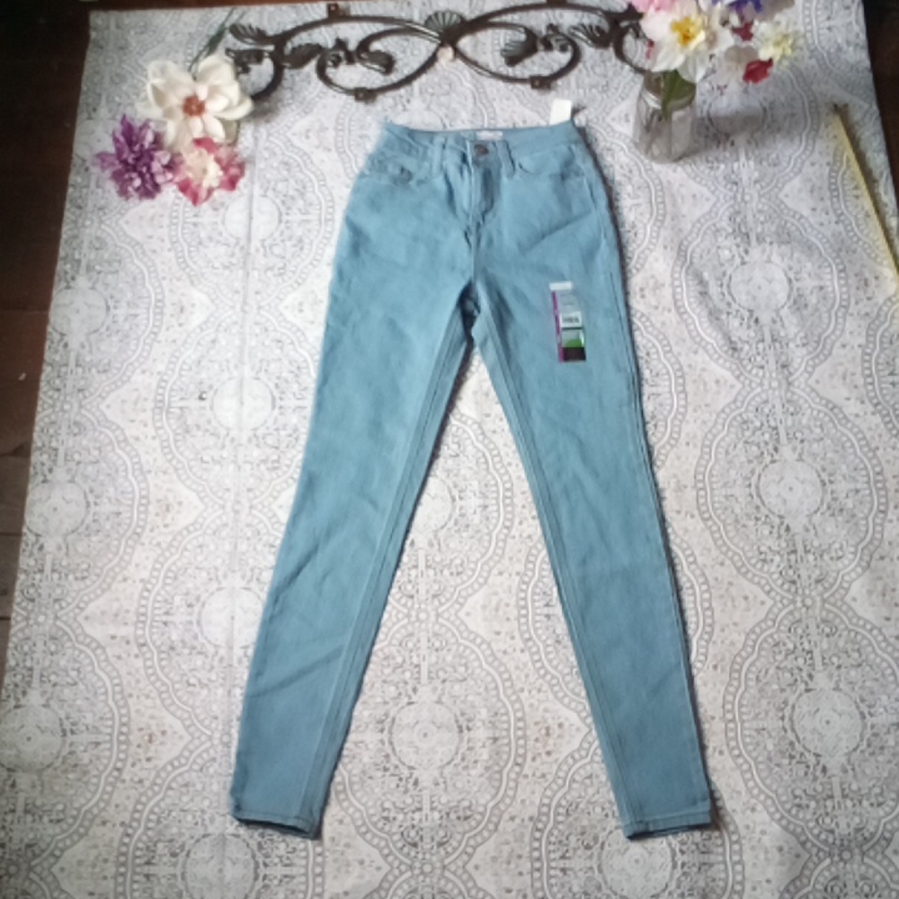 High rise jeans - Picture 8 of 8